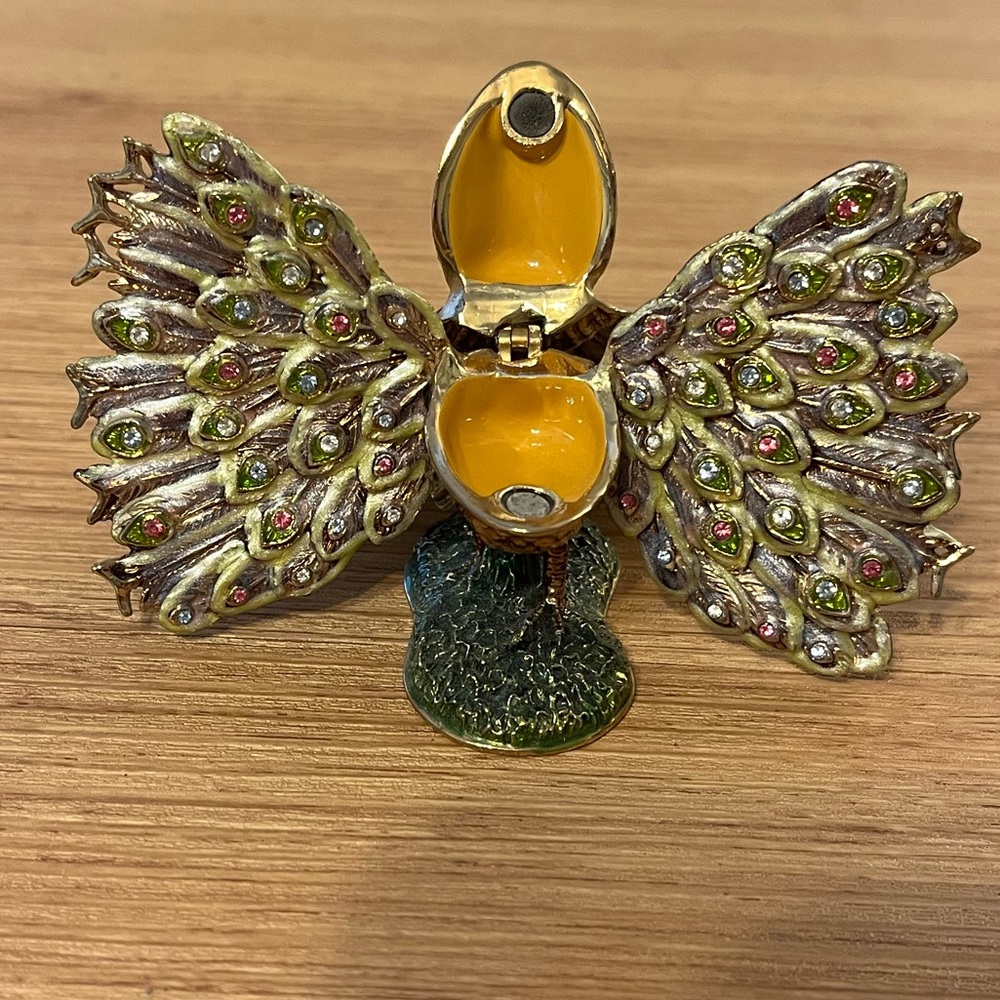 Painted Pewter Bejeweled Peacock Trinket Box  3.5” W 4”H - Picture 5 of 5